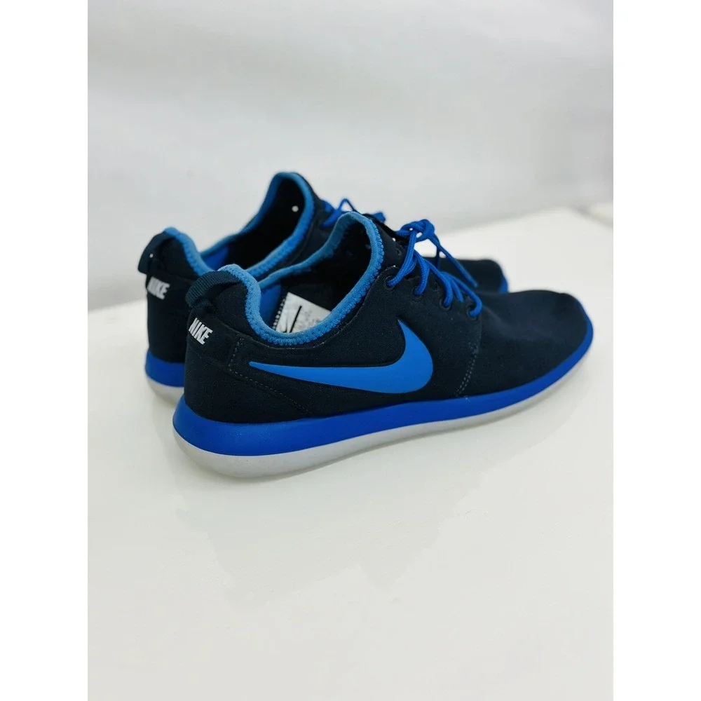 Nike Roshe One Flight Weight GS Obsidian Blue 844653-400 Youth Size 6Y Excellent